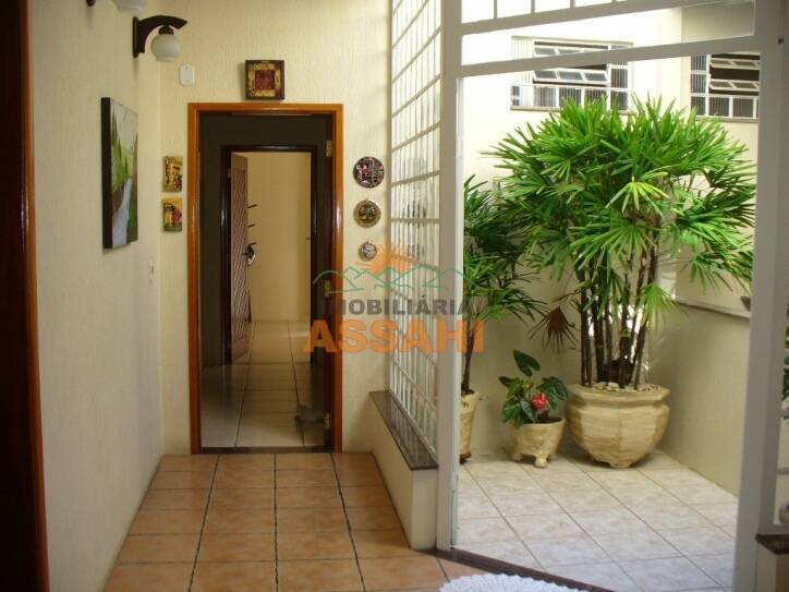 Casa à venda com 2 quartos, 10m² - Foto 12