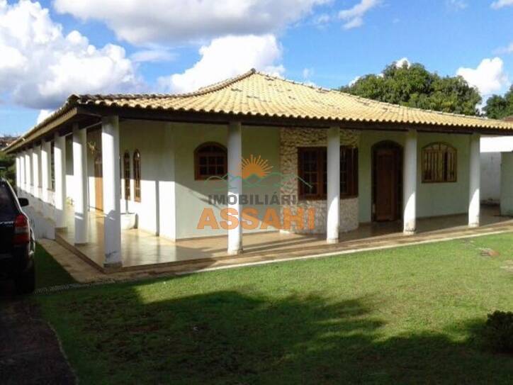 Casa à venda com 4 quartos, 2859m² - Foto 1