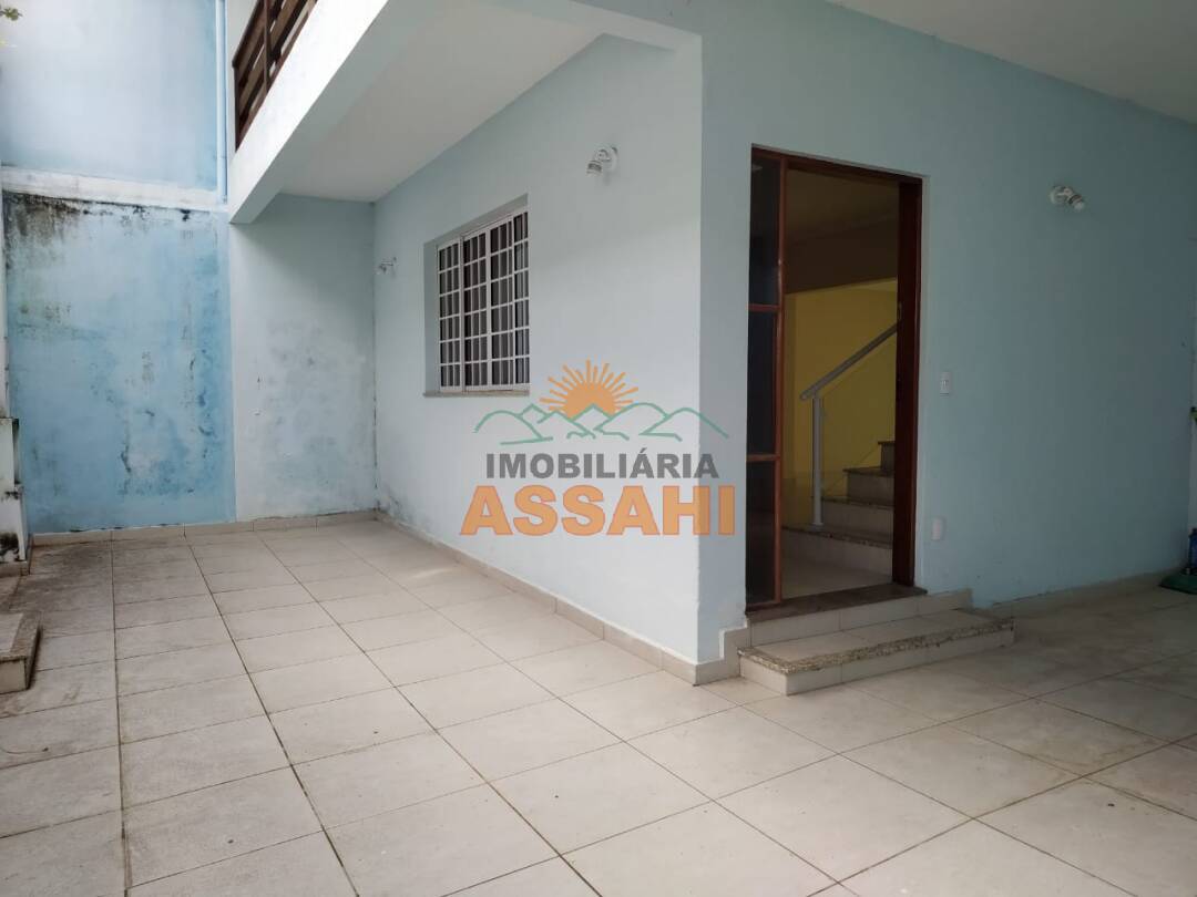 Casa à venda com 4 quartos, 250m² - Foto 25