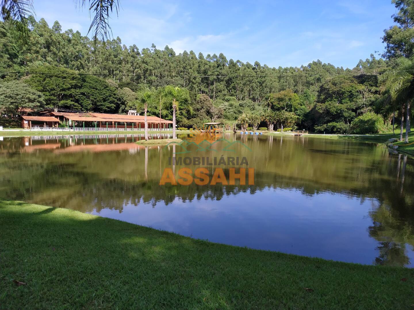 Fazenda à venda com 10 quartos, 2644m² - Foto 1