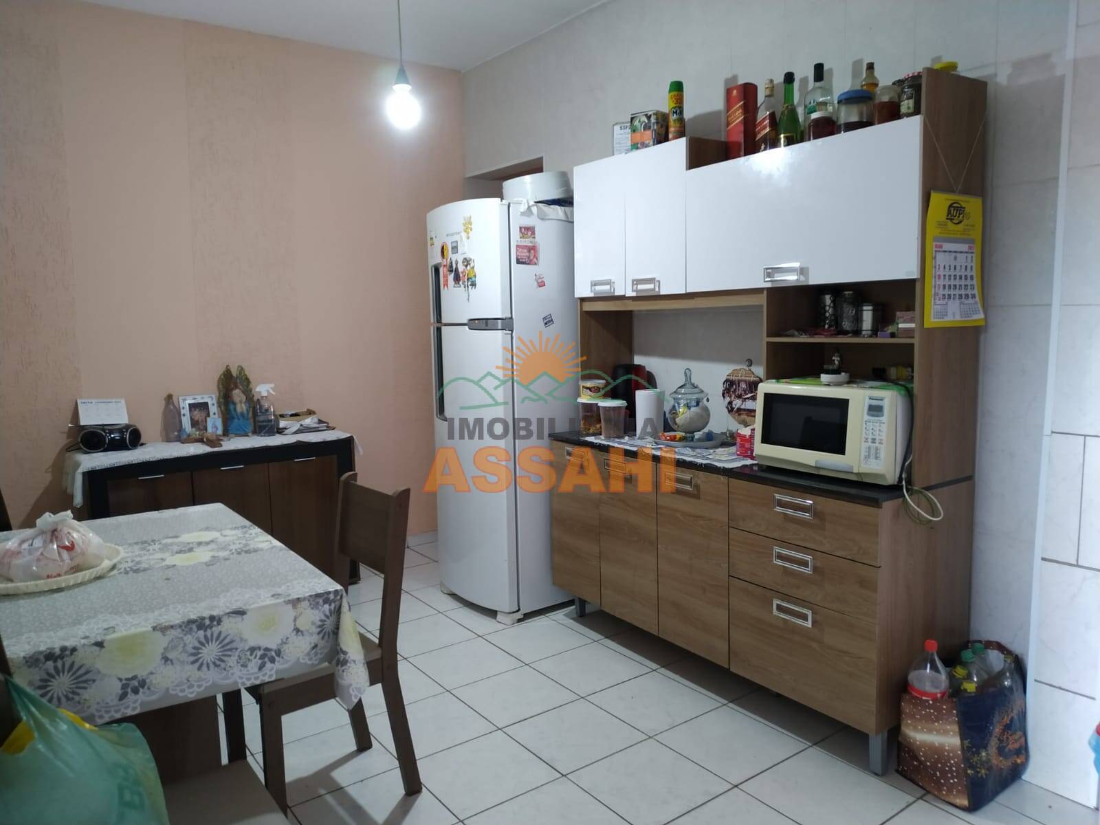 Casa à venda com 3 quartos, 125m² - Foto 2