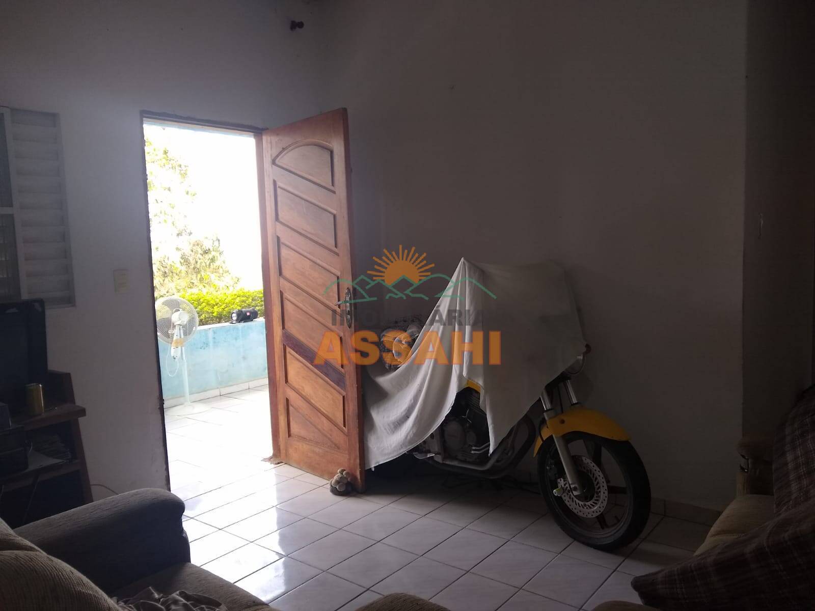 Casa à venda com 3 quartos, 1000m² - Foto 3