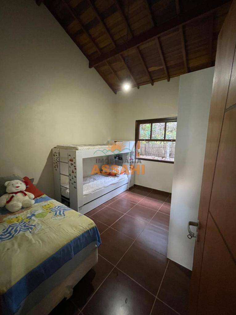 Casa à venda com 4 quartos, 338m² - Foto 9