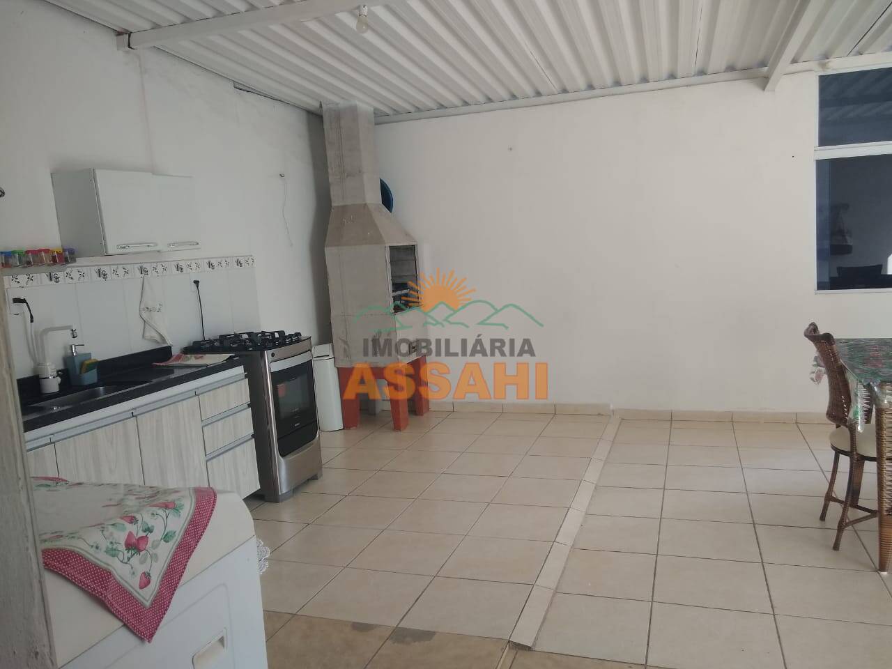 Casa à venda com 2 quartos, 250m² - Foto 10