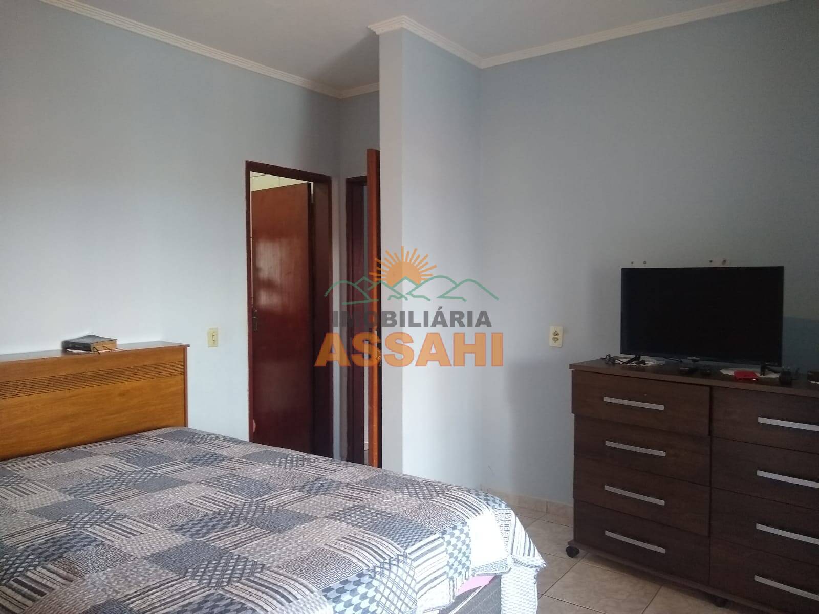 Casa à venda com 3 quartos, 250m² - Foto 7