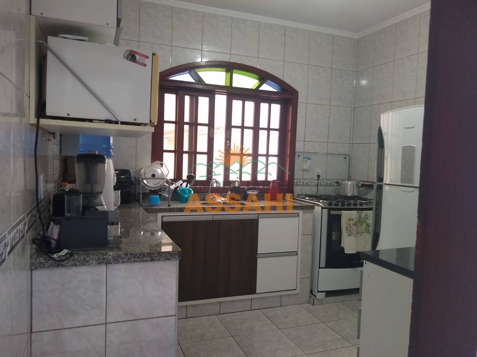 Casa à venda com 3 quartos, 250m² - Foto 4