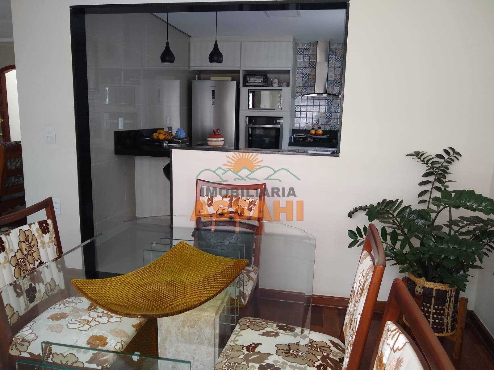 Casa à venda com 3 quartos, 250m² - Foto 5