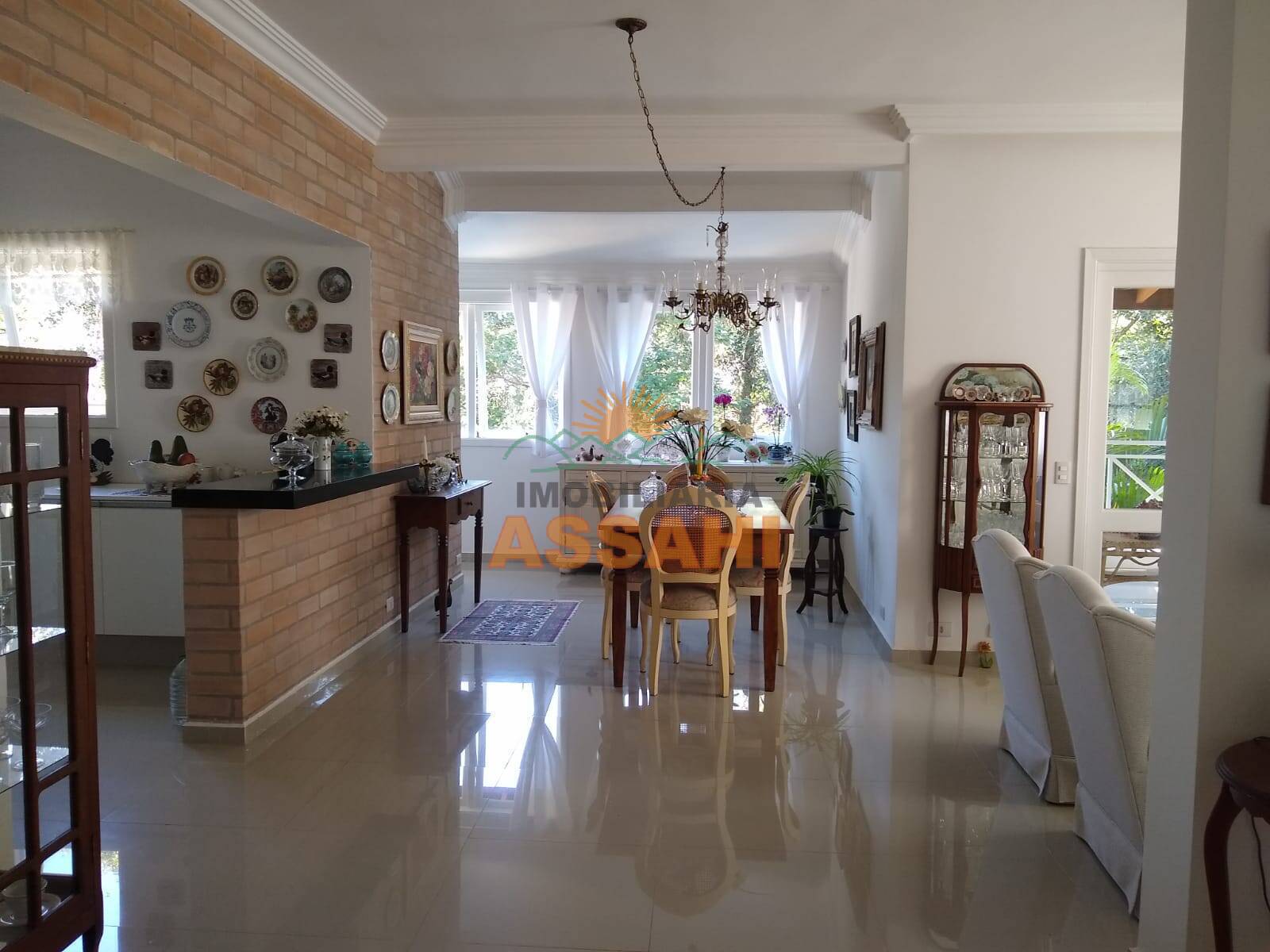 Casa à venda com 4 quartos, 1000m² - Foto 4