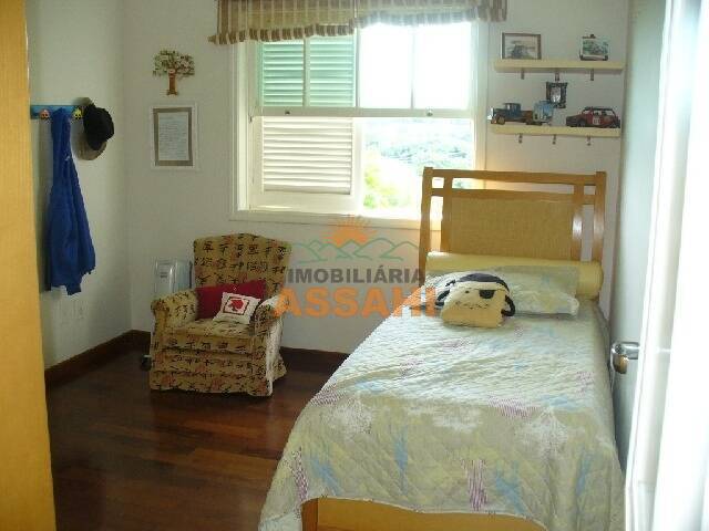 Casa de Condomínio à venda com 3 quartos, 380m² - Foto 9