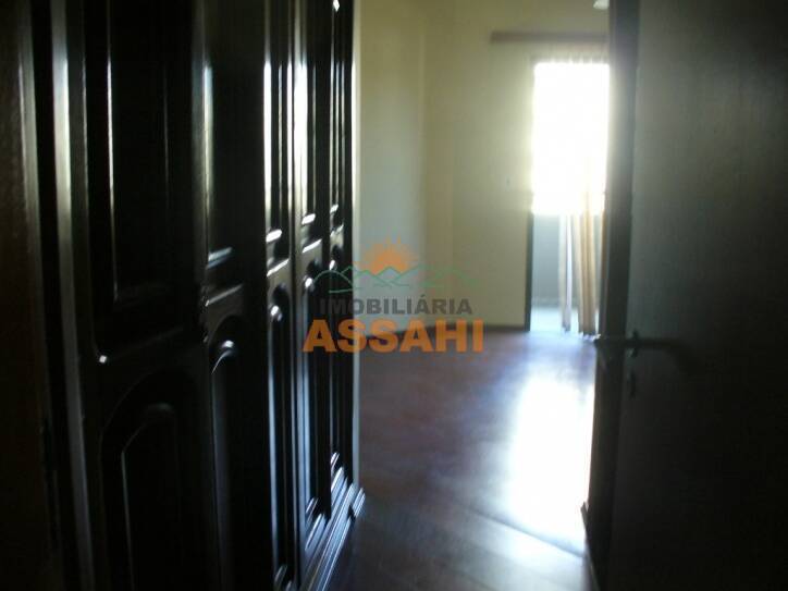 Apartamento à venda com 3 quartos, 130m² - Foto 4